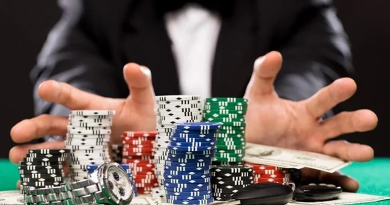 Áp dụng chiến thuật chơi poker Hit Club ổn định