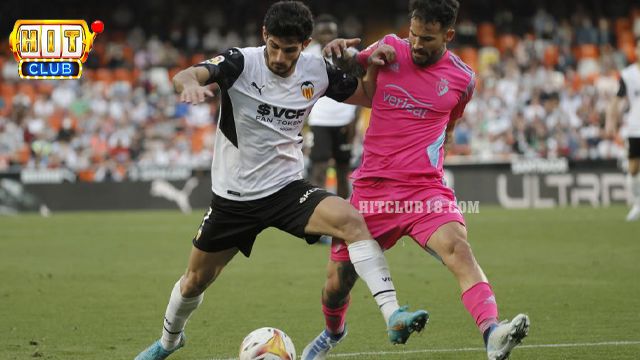 Kèo thẻ phạt tại trận đấu giữa Valencia và Osasuna